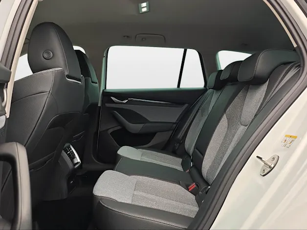 Škoda Octavia Combi 2.0 TSI DSG Selection 4x4