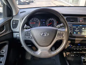 HYUNDAI i20 1.0 T-GDi 120 Amplia