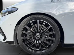 MERCEDES-BENZ CLA SB 220 4M 8G-DCT