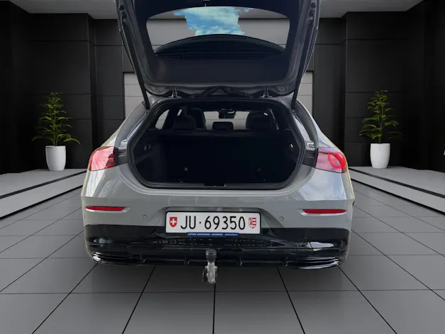 MERCEDES-BENZ CLA SB 220 4M 8G-DCT