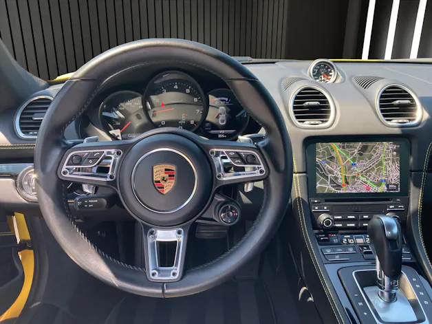 Porsche Cayman 718 T