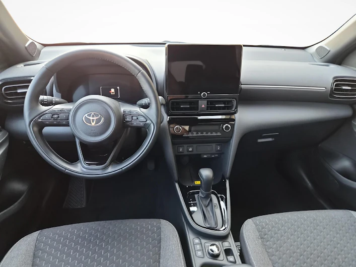 Fahrzeugbild TOYOTA YARIS CROSS