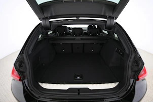 image du véhicule BMW 330e xDrive SAG Touring