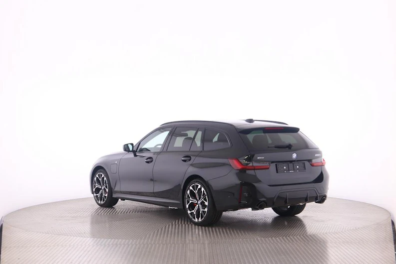 image du véhicule BMW 3 SERIES