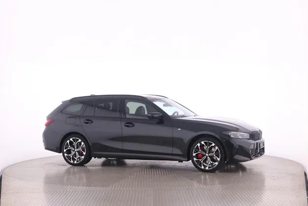 BMW 330e xDrive SAG Touring