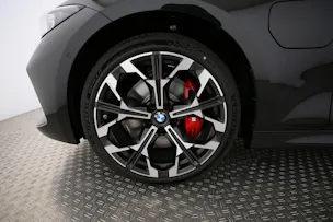 BMW 330e xDrive SAG Touring