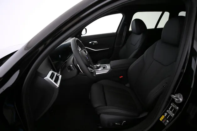 BMW 330e xDrive SAG Touring