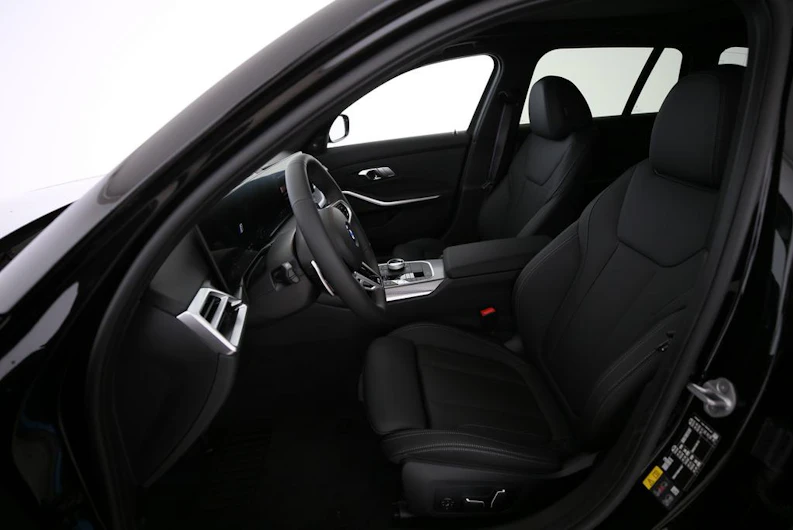 image du véhicule BMW 3 SERIES