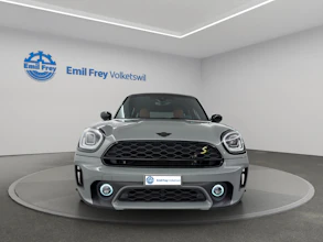 https://vehicle.imgix.net/4416247/14845c91-da8d-4aae-a062-e228cfc2155a.jpg