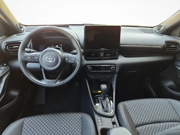 Toyota Yaris 1.5 VVT-i HSD Premium