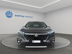 https://vehicle.imgix.net/4416251/c1e50471-df4b-4f6a-bbd1-5ad923d826be.jpg