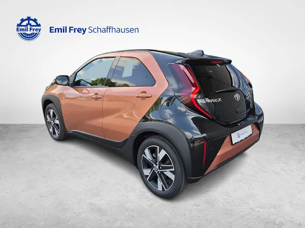Toyota Aygo X 1.5 VVT-i HSD Trend