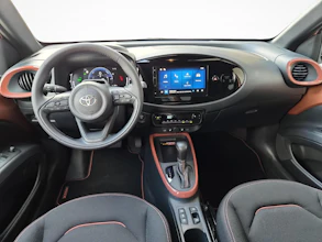 https://vehicle.imgix.net/4416252/66de2f34-5c3a-4cea-be12-ddb1aef08a32.jpg