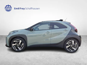 https://vehicle.imgix.net/4416255/bb68636d-489b-4756-8447-538da341bb24.jpg