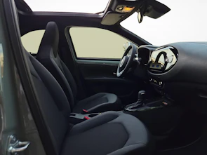 Fahrzeugbild TOYOTA Aygo X 1.5 VVT-i HSD Style