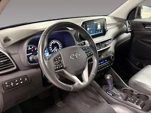 HYUNDAI Tucson 1.6 T-GDi Amplia 4WD