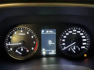 HYUNDAI Tucson 1.6 T-GDi Amplia 4WD