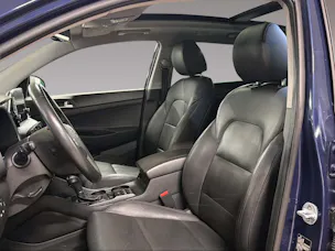 HYUNDAI Tucson 1.6 T-GDi Amplia 4WD