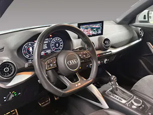 AUDI Q2 2.0 35 TDI Sport quat. S-Tr.