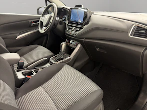 https://vehicle.imgix.net/4416271/d1ae0600-d5b3-474e-a8e6-0ad60a5f7084.jpg