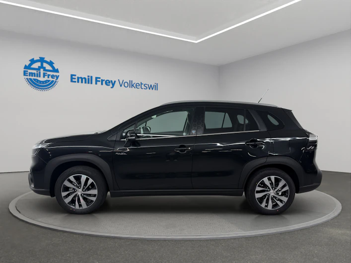 Fahrzeugbild SUZUKI S-CROSS