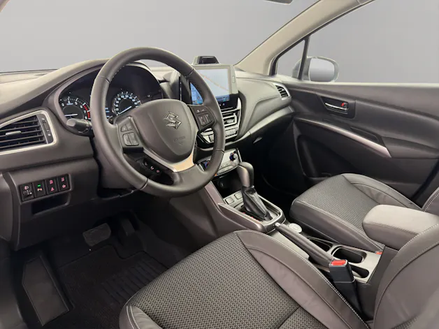 Suzuki S-Cross 1.4 T Piz Sulai Top Hybrid 4x4