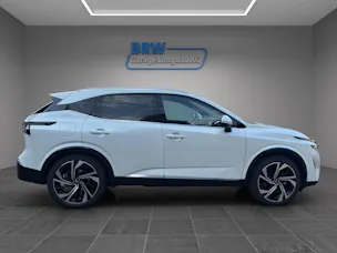 NISSAN Qashqai 1.3 DIG-T Tekna+ 4x4