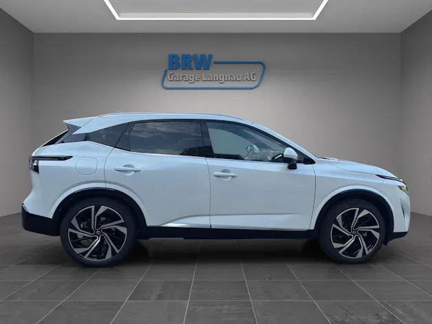 Nissan Qashqai 1.3 DIG-T Tekna+ 4x4