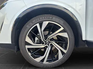 NISSAN Qashqai 1.3 DIG-T Tekna+ 4x4