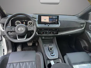 NISSAN Qashqai 1.3 DIG-T Tekna+ 4x4