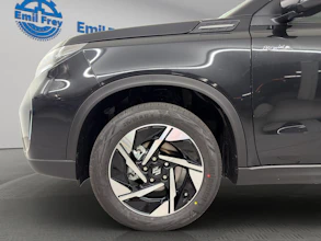https://vehicle.imgix.net/4416279/c92b8123-1e33-4dd0-a82e-8b4fea597a23.jpg