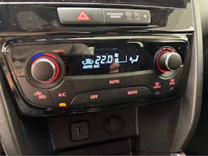 Fahrzeugbild SUZUKI Vitara 1.4 T Piz Sulai Top Hybrid 4x4