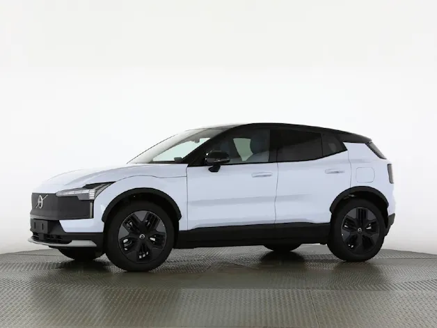 VOLVO EX30 Cross Country P8 Ultra AWD
