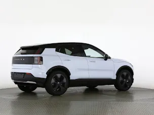VOLVO EX30 Cross Country P8 Ultra AWD