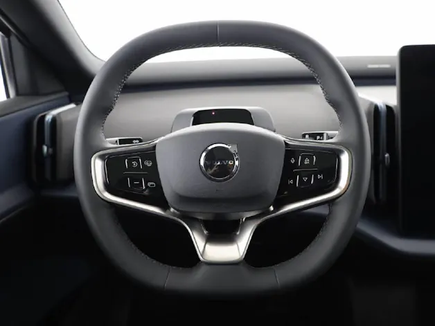 VOLVO EX30 Cross Country P8 Ultra AWD