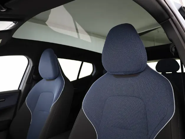 VOLVO EX30 Cross Country P8 Ultra AWD