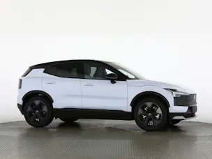 VOLVO EX30 Cross Country P8 Ultra AWD