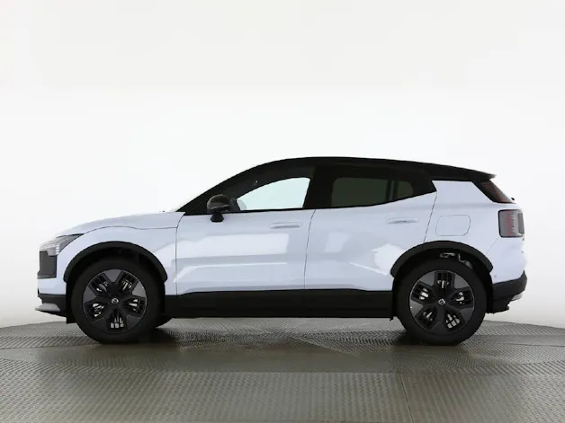 VOLVO EX30 Cross Country P8 Ultra AWD