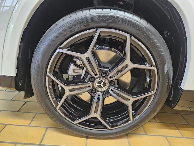 MERCEDES-BENZ GLB 220 4Matic