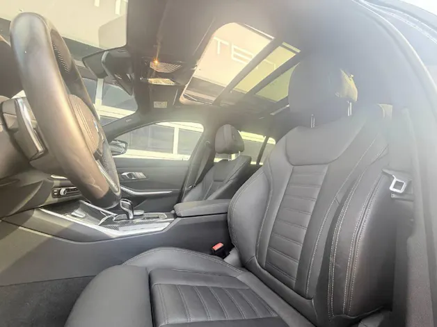 BMW 330i xDrive Touring M Sport - CH