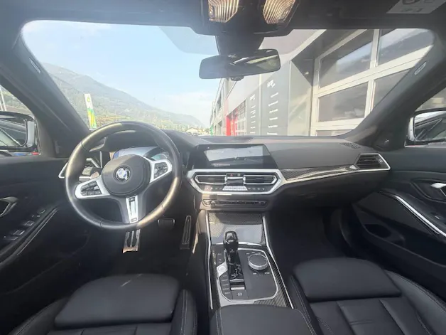BMW 330i xDrive Touring M Sport - CH