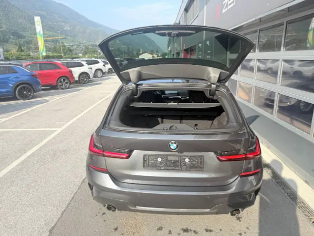BMW 330i xDrive Touring M Sport - CH