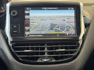 Peugeot 2008 1.2 PureTech 110 Allure S/S *Automat*