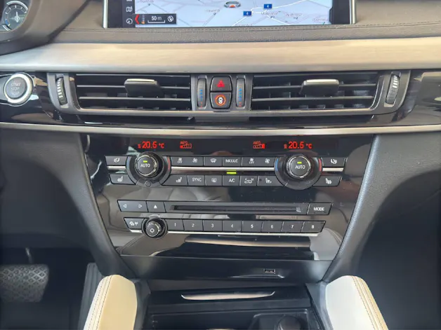 BMW X6 F16 50i xDrive 450PS