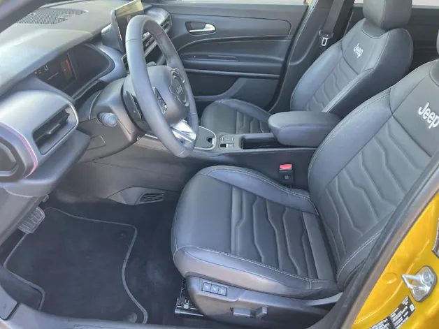 JEEP Avenger 1.2 MHEV Summit Sky