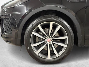 https://vehicle.imgix.net/4416420/930f34c5-d252-4ab2-a911-6d1c685da394.jpg