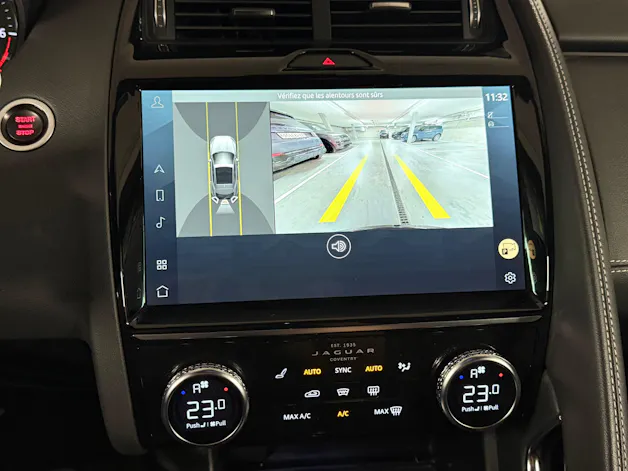 Jaguar E-Pace 2.0 I4 200 R-Dynamic SE AWD