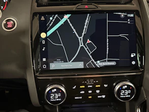 https://vehicle.imgix.net/4416420/afd1e0d5-1a6c-4080-9dfe-8b0e404f6532.jpg