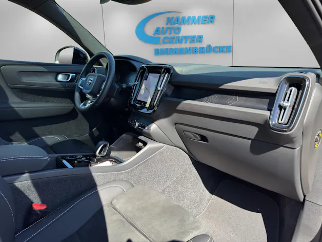 VOLVO XC40 1.5 T5 PiH Ultimate Bright