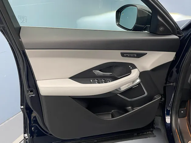 Jaguar E-Pace 1.5 T 300e R-Dynamic SE AWD